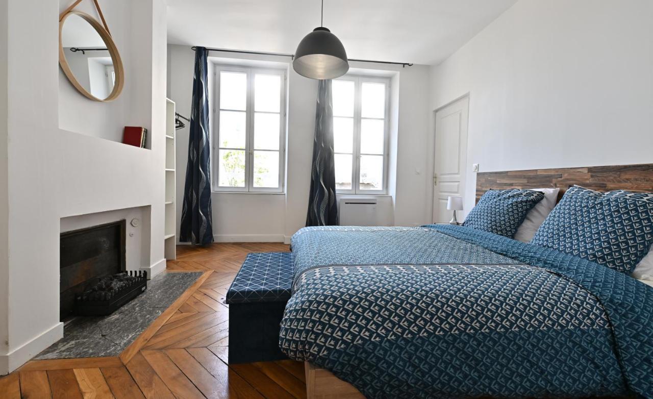 3 Appartements Premium Au Pied De La Cathedrale - Hypercentre Sens Exterior foto